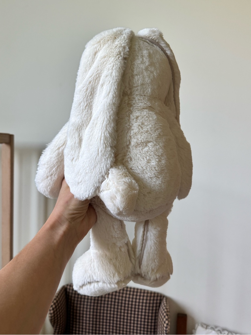 Jellycat Large Cream Plush Bashful Bunny - Picture 3 of 6